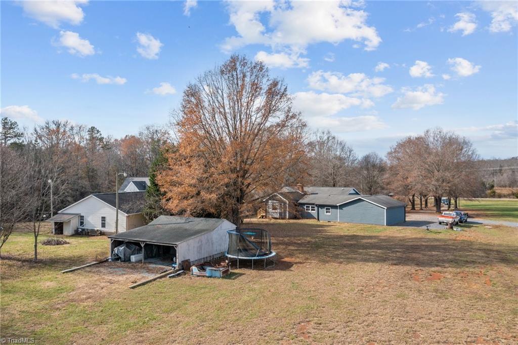 Photo 15 of 48 of 738 Young Road house