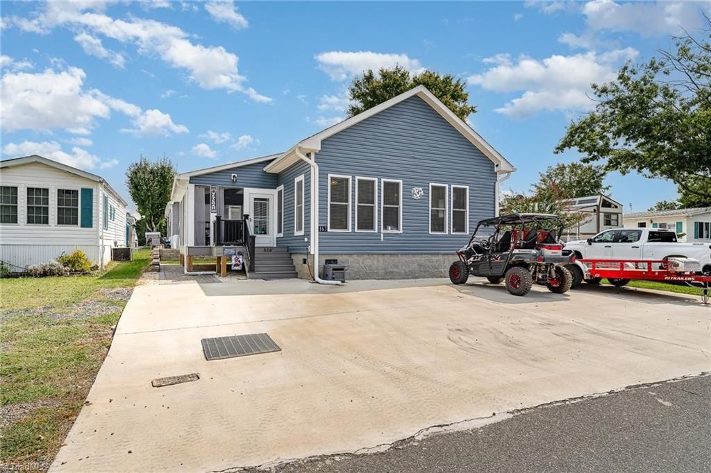 Photo of 163 Cardinal Drive, New London, NC 28127 (MLS # 1212509)