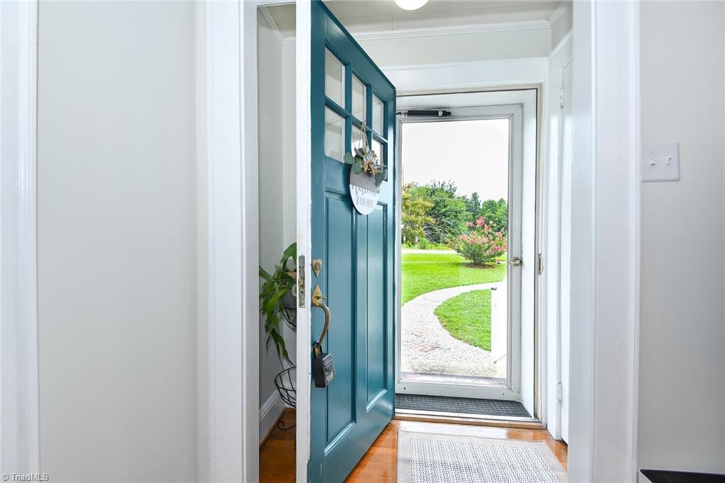 Elon, North Carolina 27244, United States, 2 Bedrooms Bedrooms, ,2 BathroomsBathrooms,Residential,Pending,184379