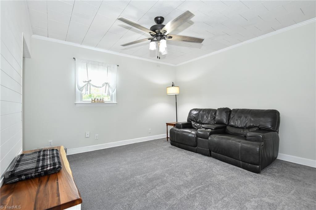 Elon, North Carolina 27244, United States, 2 Bedrooms Bedrooms, ,2 BathroomsBathrooms,Residential,Pending,184379