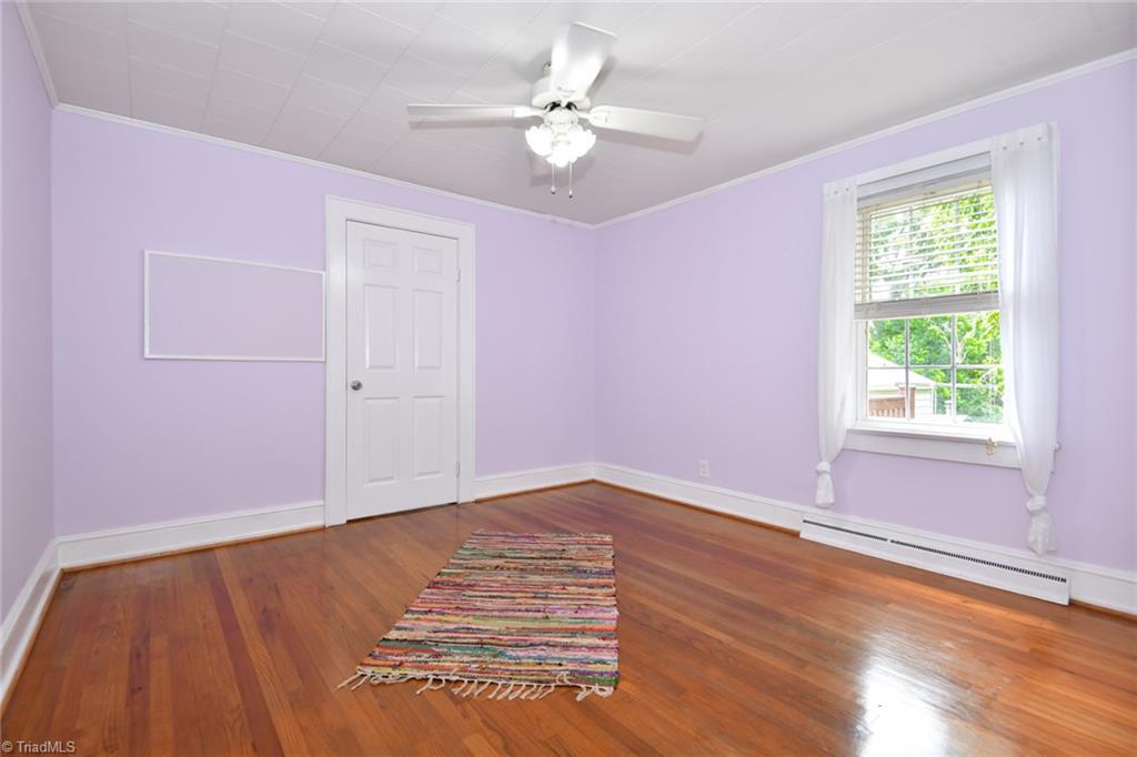 Elon, North Carolina 27244, United States, 2 Bedrooms Bedrooms, ,2 BathroomsBathrooms,Residential,Pending,184379