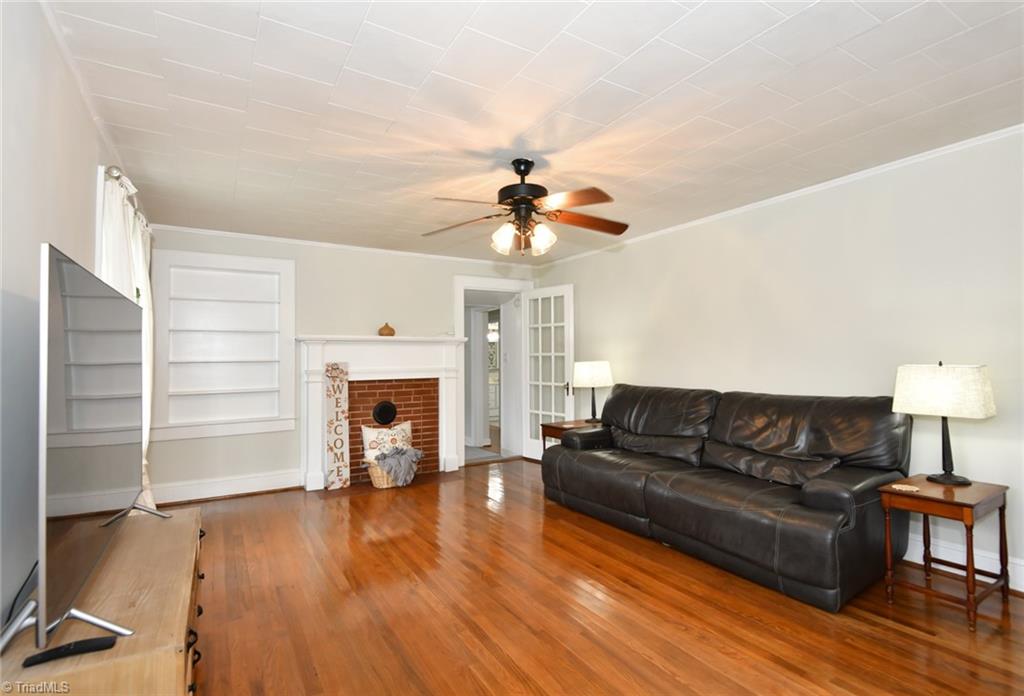 Elon, North Carolina 27244, United States, 2 Bedrooms Bedrooms, ,2 BathroomsBathrooms,Residential,Pending,184379