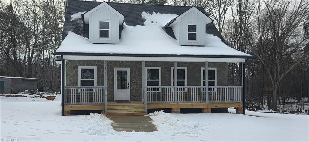 Photo of 5058 Shattalon Drive, Winston-Salem, NC 27106 (MLS # 1208295)