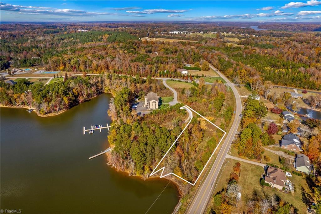 2005 Sunset Pointe Drive