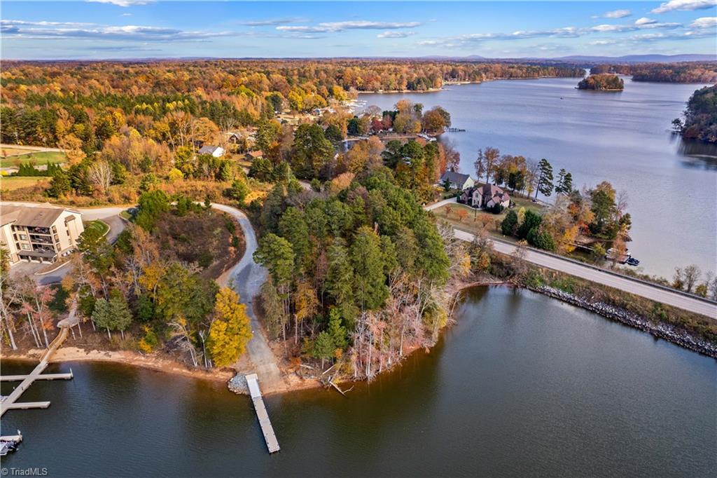 2005 Sunset Pointe Drive