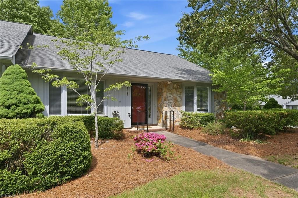 Photo of 2609 Spring Bridge Circle, Greensboro, NC 27410 (MLS # 1218020)