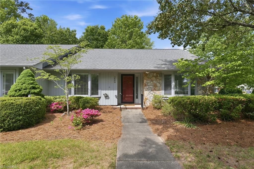 Photo of 2609 Spring Bridge Circle, Greensboro, NC 27410 (MLS # 1218020)