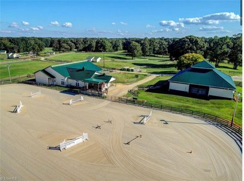 7600 Millbrook Road Summerfield NC 27358