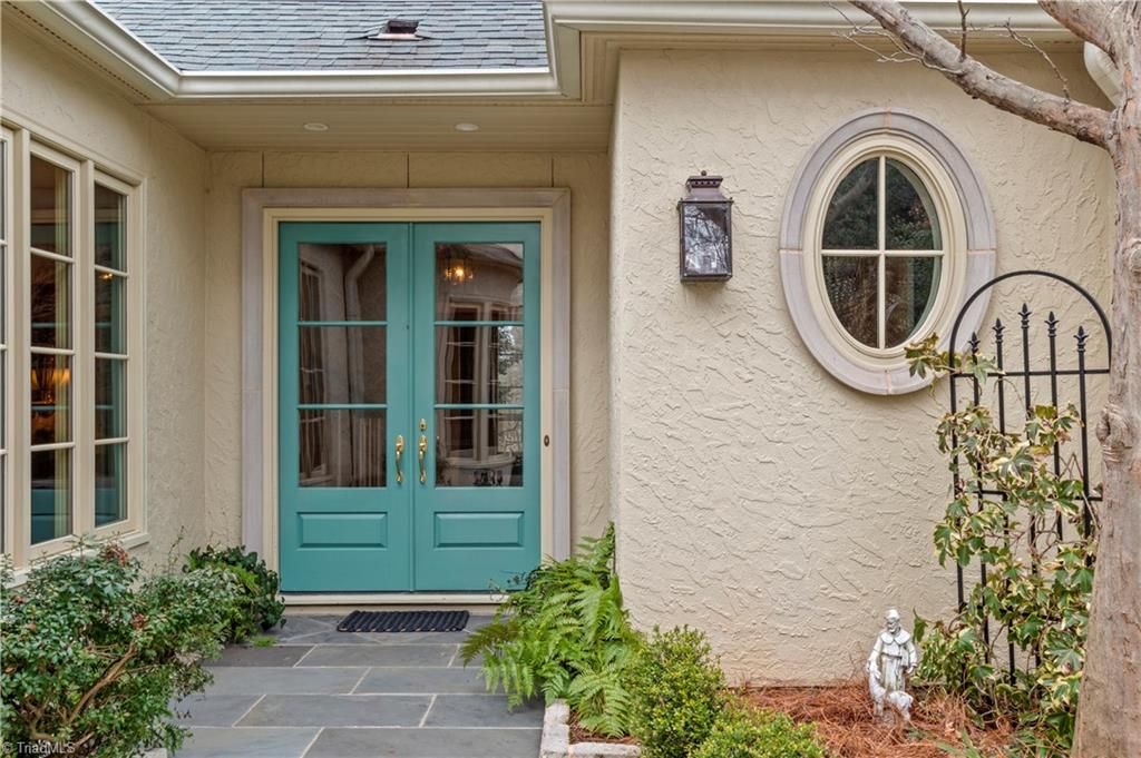 Photo of 8 Graylyn Place Court, Winston-Salem, NC 27106 (MLS # 1207366)