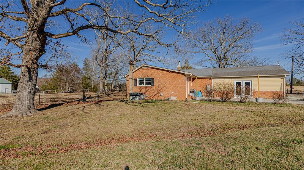 5436 New Oak Trail, Burlington, North Carolina image 41