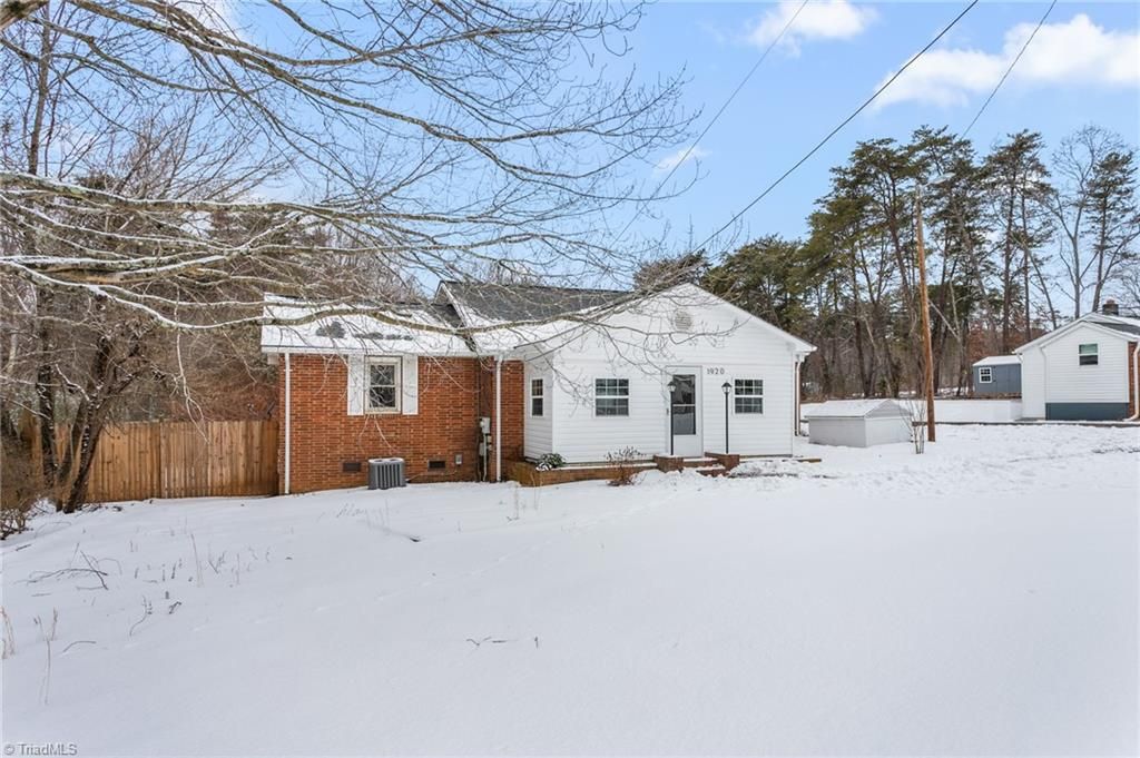 Photo of 1920 Ashley Loop, Reidsville, NC 27320 (MLS # 1208193)