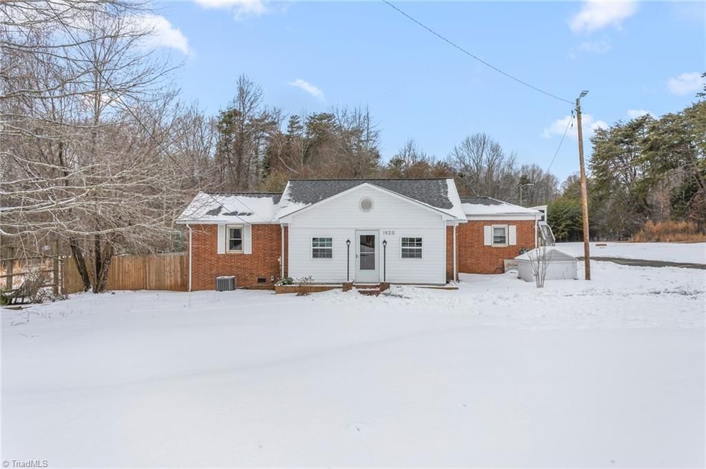 Photo of 1920 Ashley Loop, Reidsville, NC 27320 (MLS # 1208193)