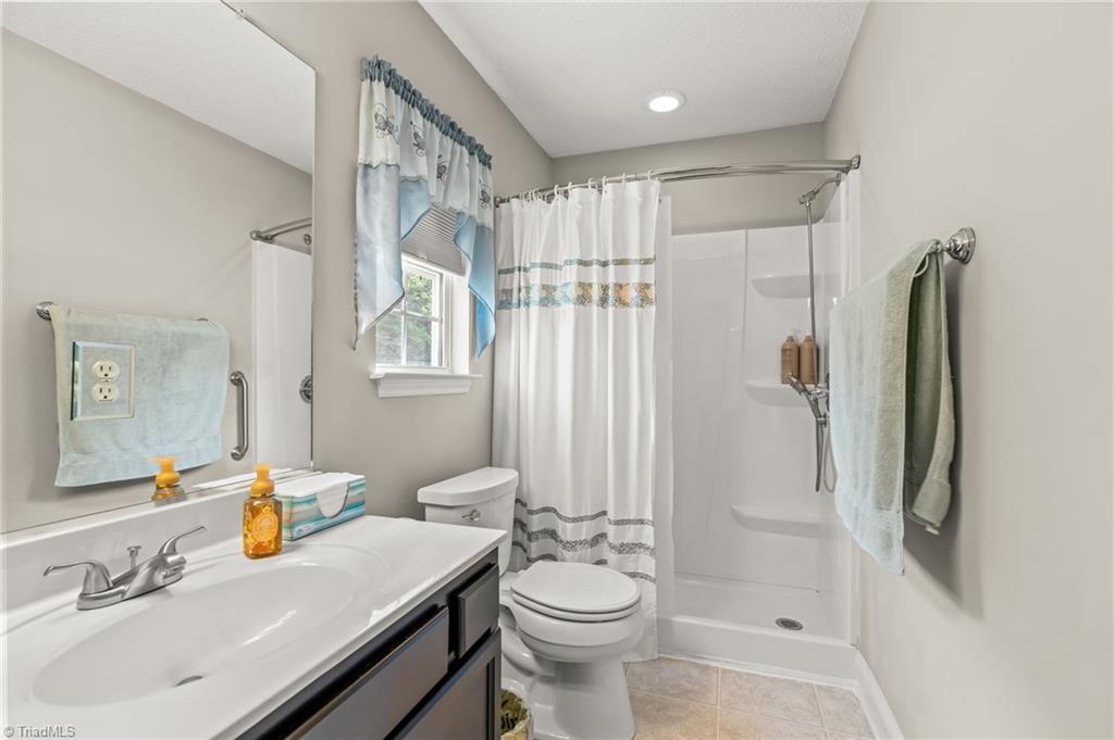 822 Central Court, High Point, North Carolina image 21