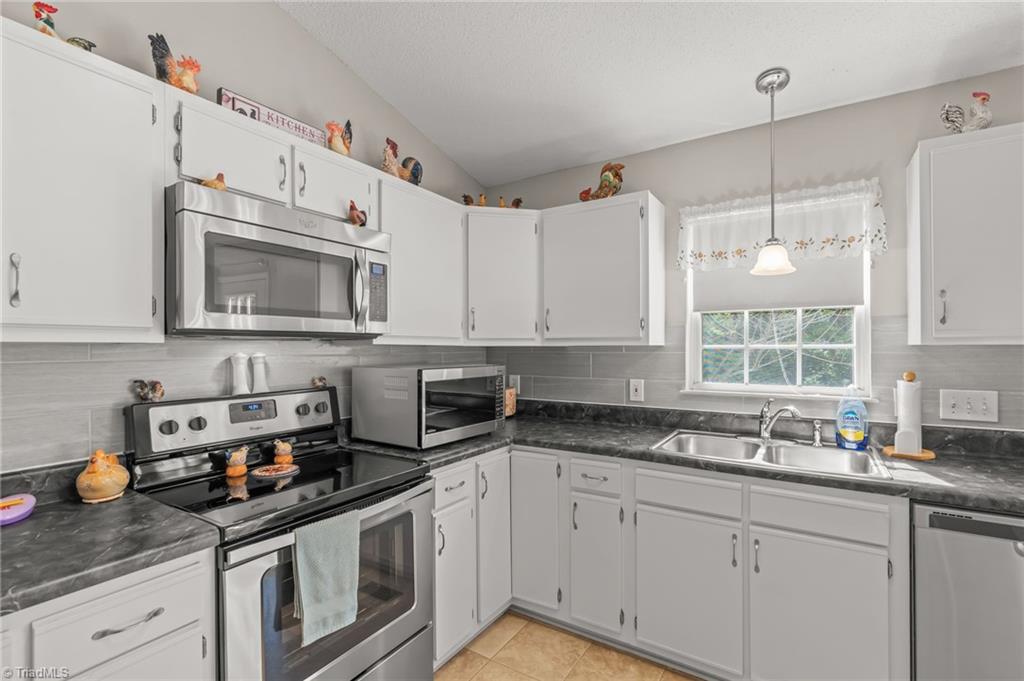 822 Central Court, High Point, North Carolina image 10