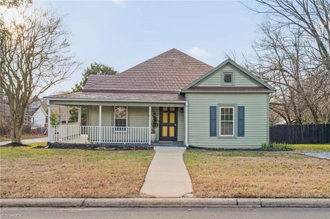 A home in Thomasville