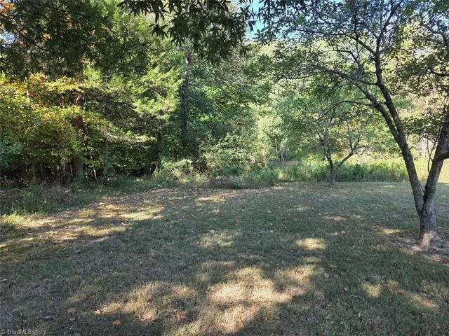167 Django Drive, photo 5 of 9