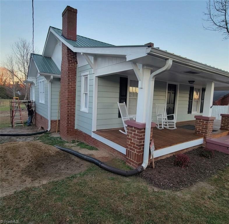 818 W Lebanon Street