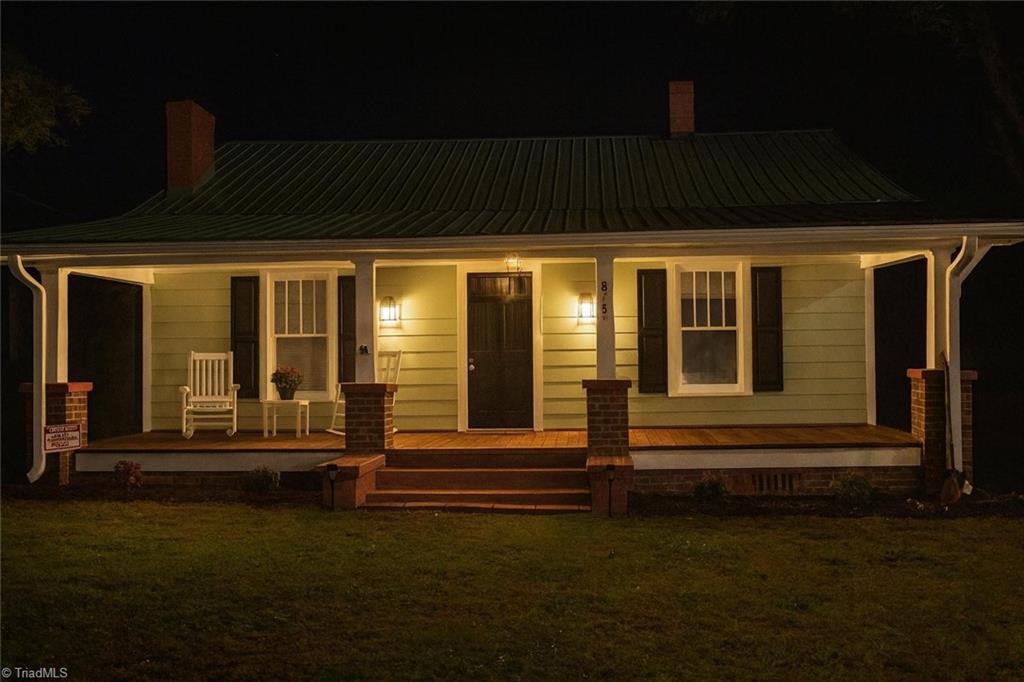 818 W Lebanon Street