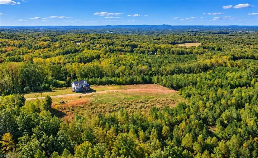263 Mountain Berry Way, photo 1 of 33