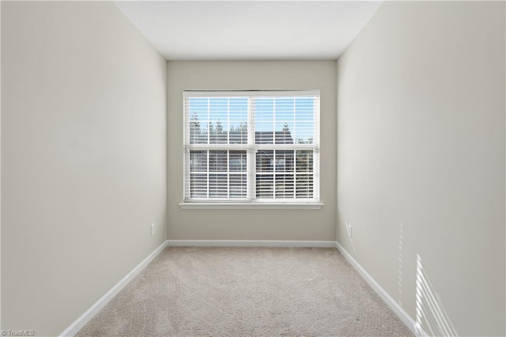 Greensboro, North Carolina 27410, United States, 3 Bedrooms Bedrooms, ,3 BathroomsBathrooms,Residential,Active,233376