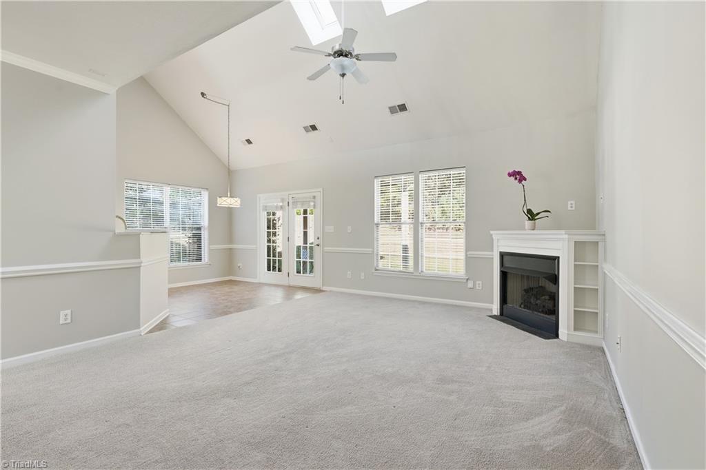 Greensboro, North Carolina 27410, United States, 3 Bedrooms Bedrooms, ,3 BathroomsBathrooms,Residential,Active,233376