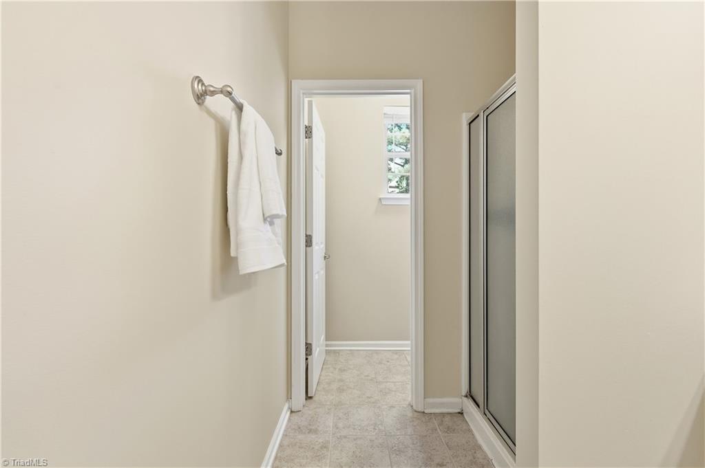 Greensboro, North Carolina 27410, United States, 3 Bedrooms Bedrooms, ,3 BathroomsBathrooms,Residential,Active,233376