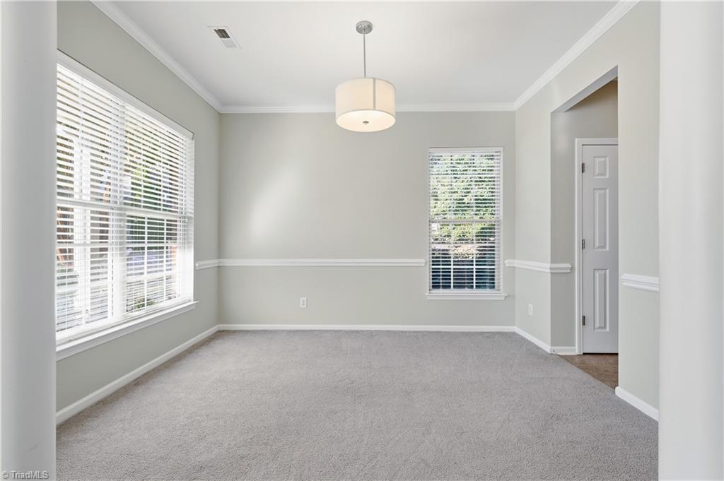 Greensboro, North Carolina 27410, United States, 3 Bedrooms Bedrooms, ,3 BathroomsBathrooms,Residential,Active,233376