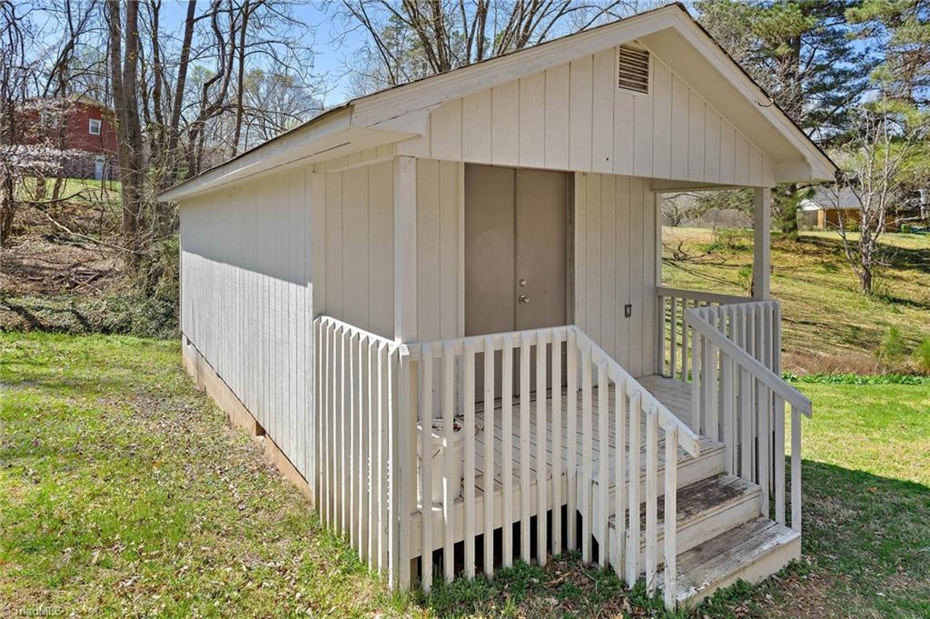 105 Ryan Street, Lexington, North Carolina image 41