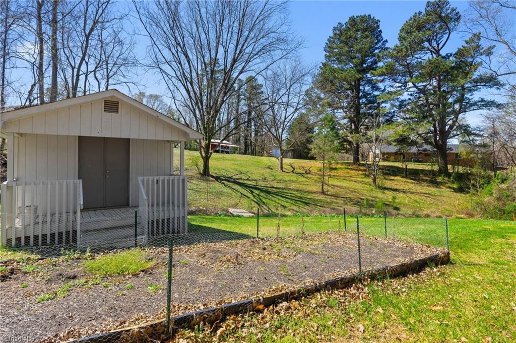 105 Ryan Street, Lexington, North Carolina image 40