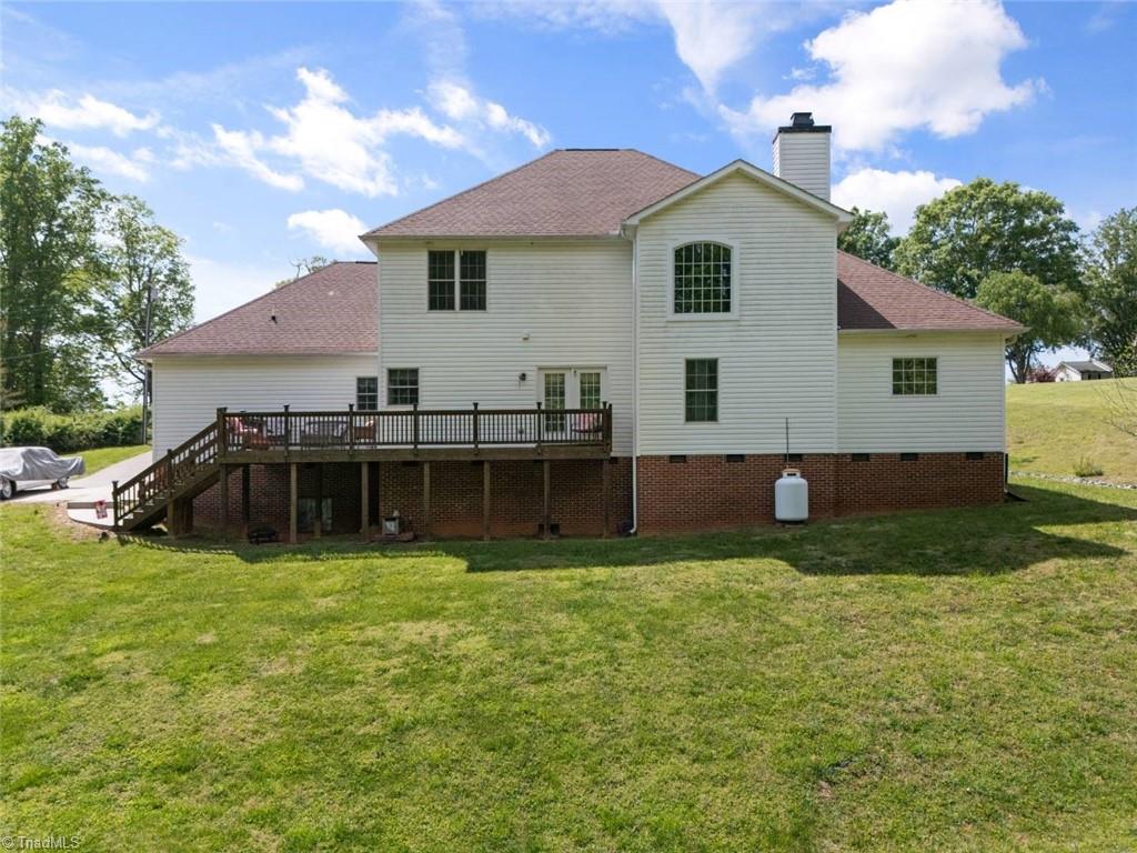 Winston-Salem, North Carolina 27105, United States, 4 Bedrooms Bedrooms, ,3 BathroomsBathrooms,Residential,Active,116986