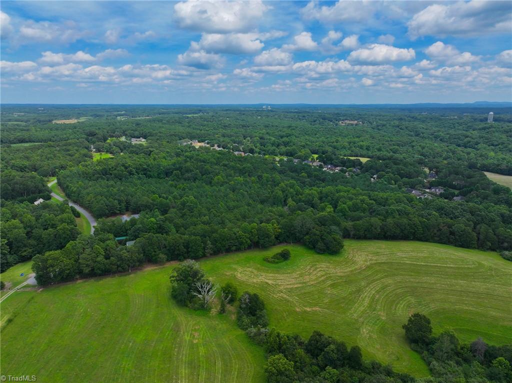 Magness Road, Shelby, North Carolina image 15