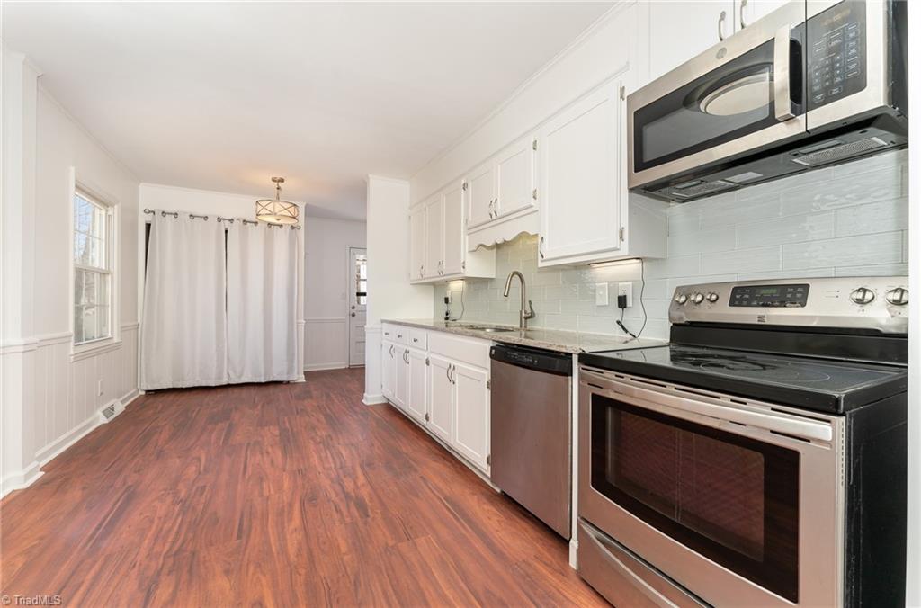 Photo 6 of 19 of 400 Edney Ridge Road house