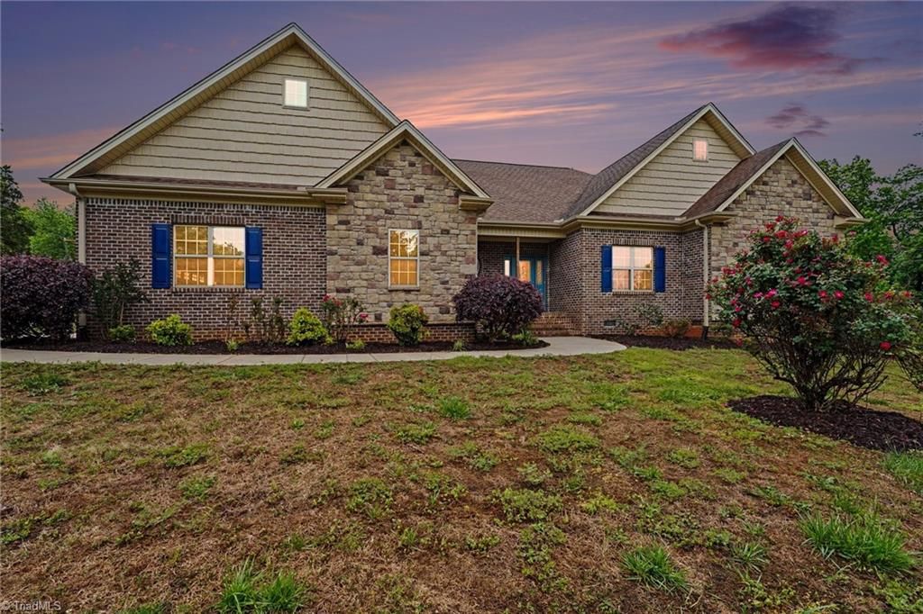 Photo of 6250 Vance Road, Kernersville, NC 27284 (MLS # 1218744)