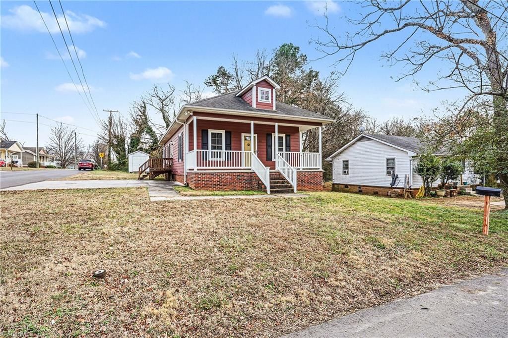 Photo of 611 Tussey Street, Lexington, NC 27292 (MLS # 1206907)