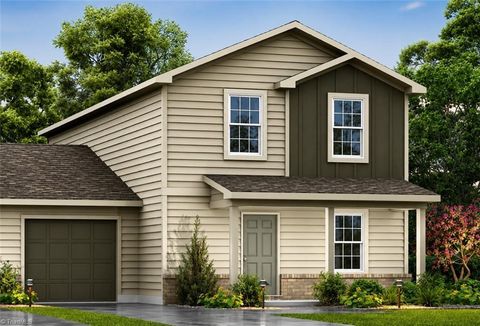 Townhouse For Sale - 216 River Walk Road<br/> Mount Airy, NC 27030