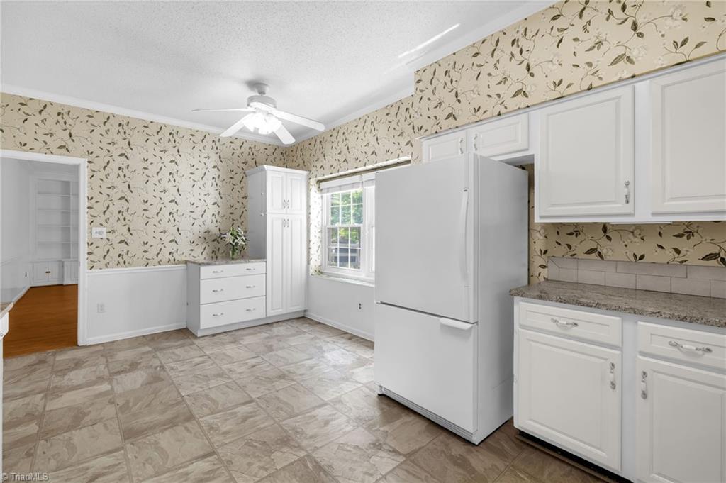 Greensboro, North Carolina 27410, United States, 3 Bedrooms Bedrooms, ,3 BathroomsBathrooms,Residential,Active,159576