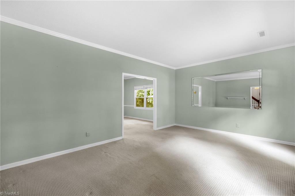 Greensboro, North Carolina 27410, United States, 3 Bedrooms Bedrooms, ,3 BathroomsBathrooms,Residential,Active,159576