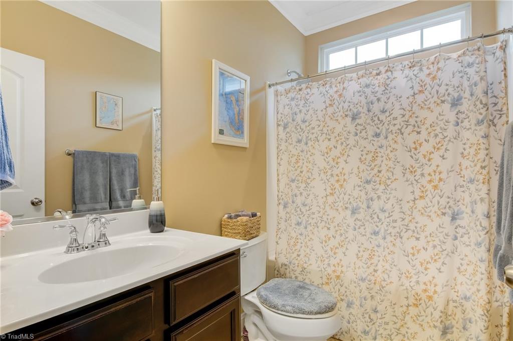 4843 Knollview Drive, Walkertown, North Carolina image 11