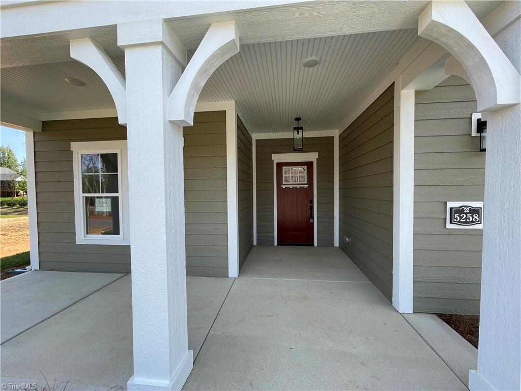 5258 Sunny Brook Court, Clemmons, North Carolina image 4