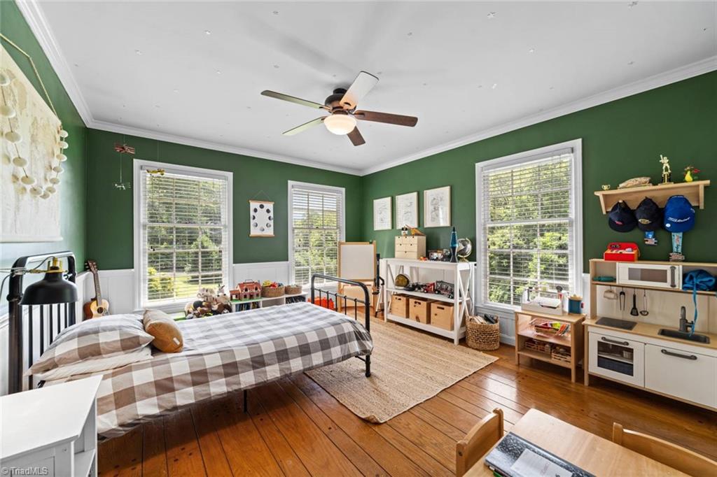 Pfafftown, North Carolina 27040, United States, 3 Bedrooms Bedrooms, ,3 BathroomsBathrooms,Residential,Pending,154076