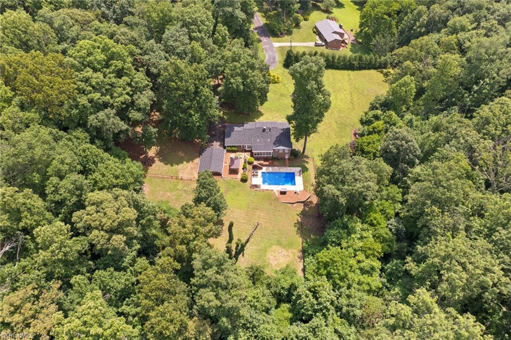 Pfafftown, North Carolina 27040, United States, 3 Bedrooms Bedrooms, ,3 BathroomsBathrooms,Residential,Pending,154076