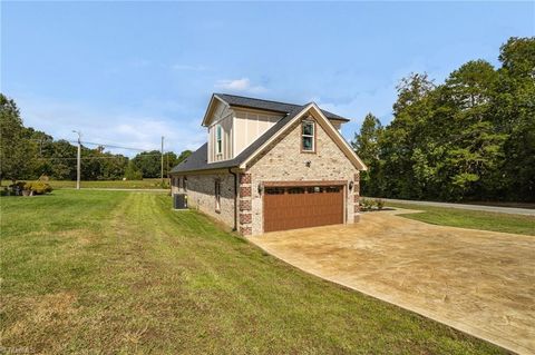 A home in Thomasville