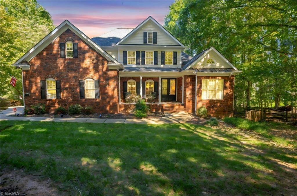 Photo of 128 Archbell Point Lane, Mooresville, NC 28117 (MLS # 1187849)