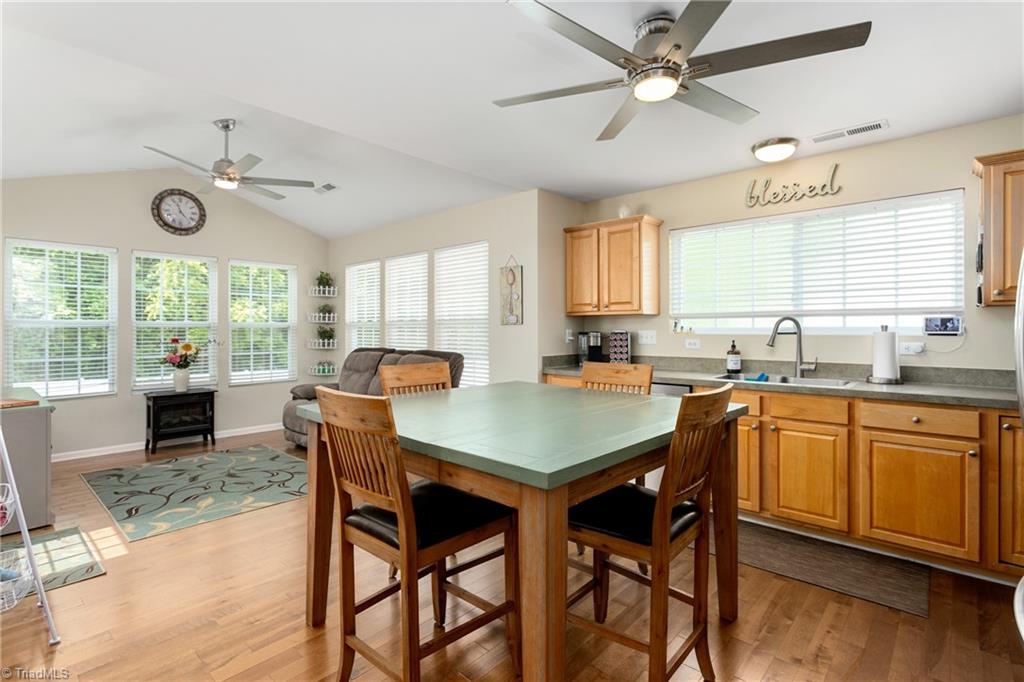 Photo 6 of 34 of 1636 Haversham Park Drive house
