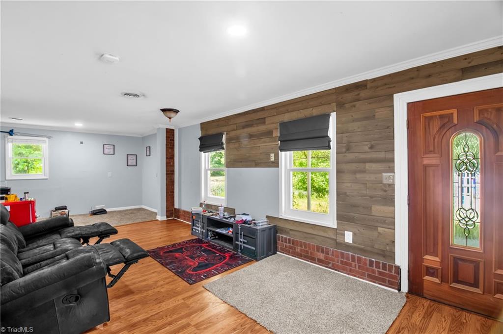 3243 Johnson Street Extension, High Point, North Carolina image 8