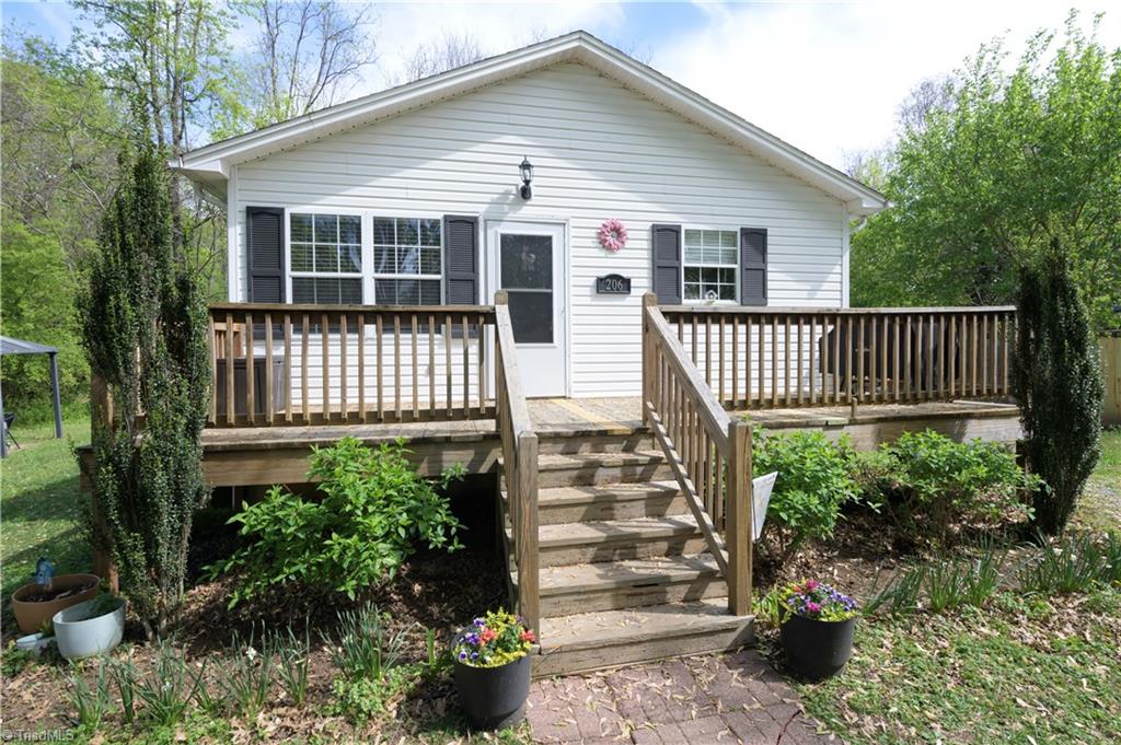 206 Koontz Avenue, Thomasville, North Carolina image 2