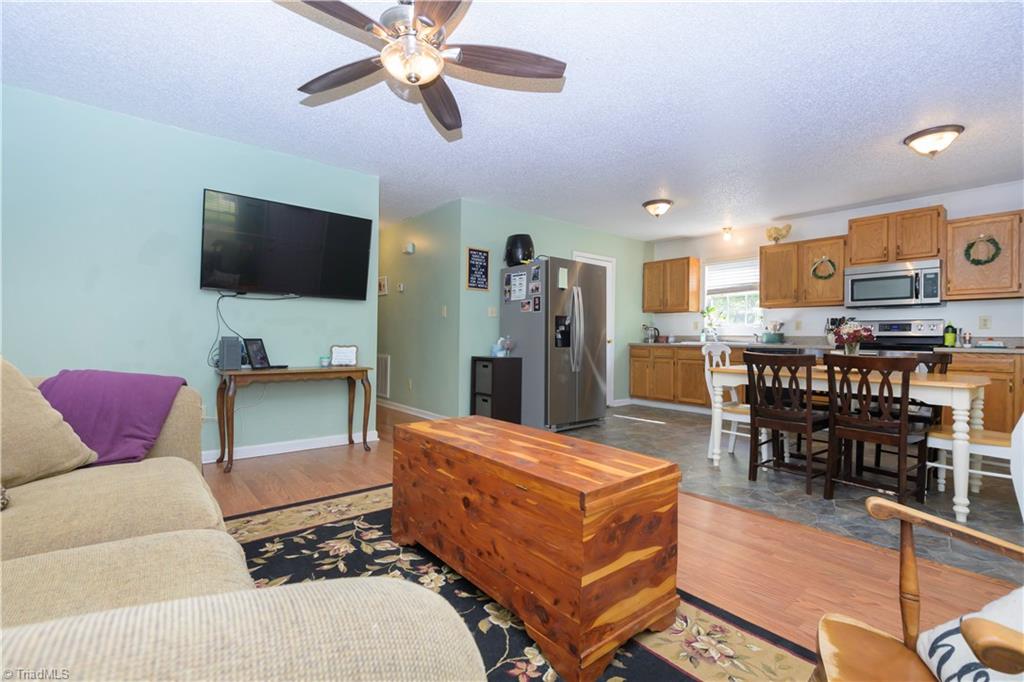 206 Koontz Avenue, Thomasville, North Carolina image 6