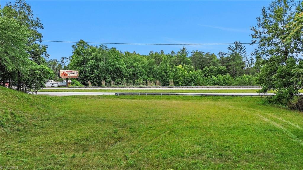 5622 W Us Highway 421, Wilkesboro, NC, 28697