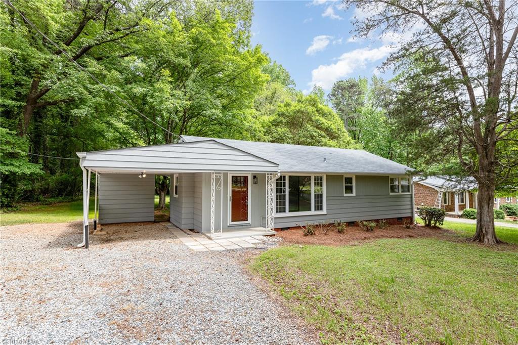 1122 Rustic Road