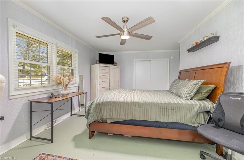 504 Florham Drive, High Point, North Carolina image 22